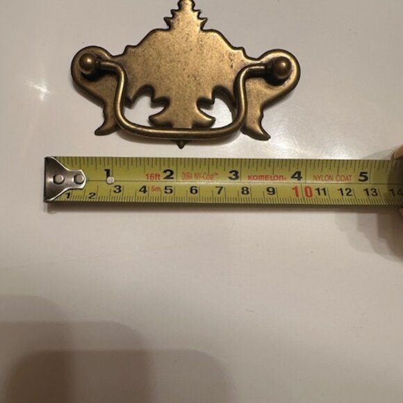 Genuine Antique Brass Cabinet Drawer Pulls with Screws - Picture 6 of 7